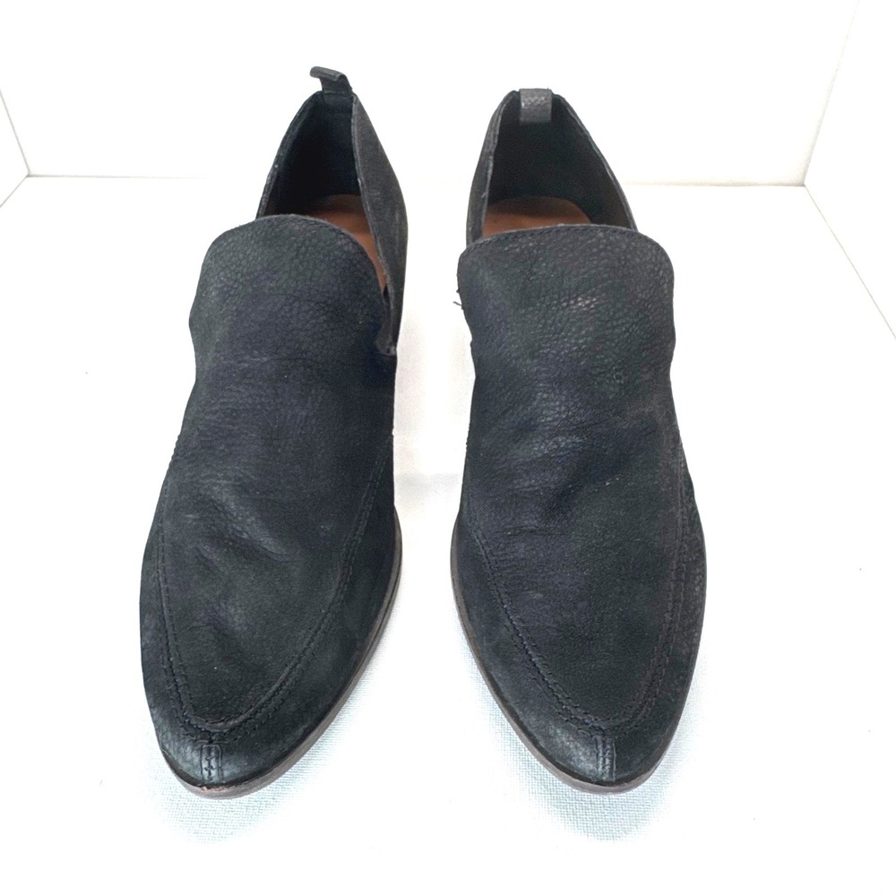 Lucky Brand Women Black Leather V-Cut Pointed Toe Stacked Heel Booties 9.5M